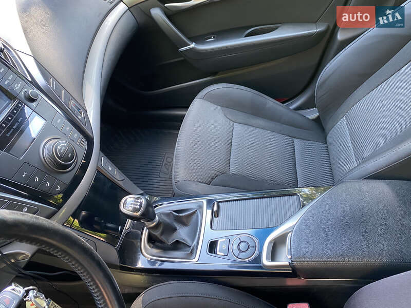 Универсал Hyundai i40 2013 в Киеве