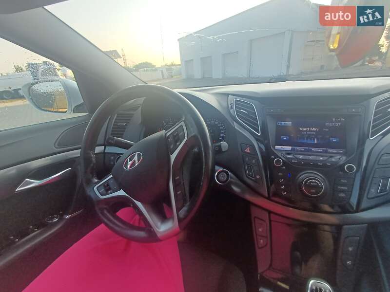 Універсал Hyundai i40 2014 в Виноградові