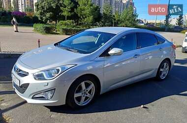 Седан Hyundai i40 2012 в 