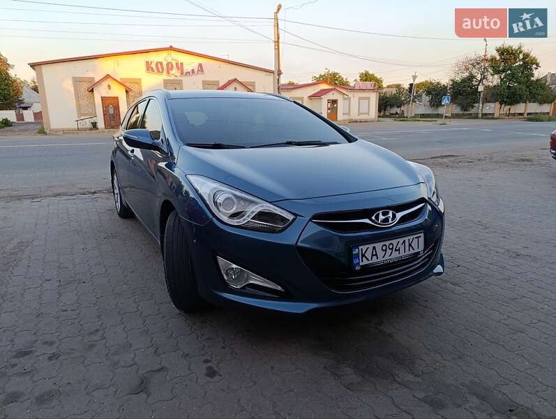 Универсал Hyundai i40 2011 в Дружковке