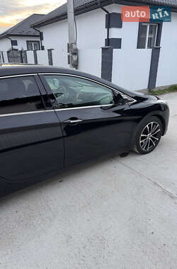 Универсал Hyundai i40 2012 в 