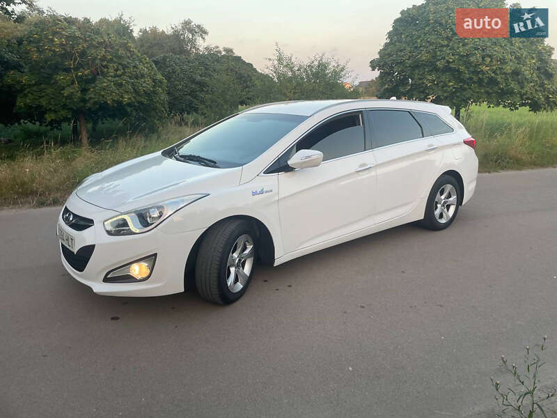 Универсал Hyundai i40 2012 в Ивано-Франковске фото 8 Универсал Hyundai i40 2012 в Ивано-Франковске