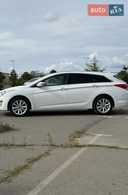 Универсал Hyundai i40 2011 в 