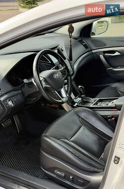 Универсал Hyundai i40 2011 в 
