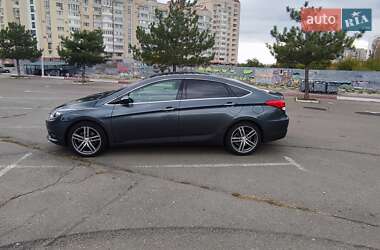Седан Hyundai i40 2015 в 