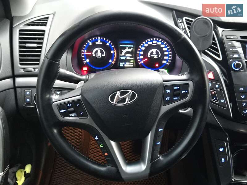Універсал Hyundai i40 2013 в Києві фото 19 Універсал Hyundai i40 2013 в Києві