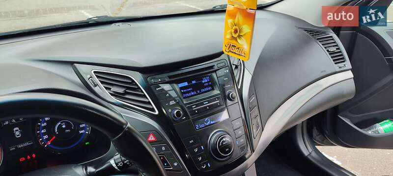 Седан Hyundai i40 2015 в Днепре