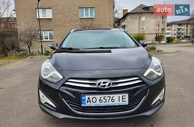 Універсал Hyundai i40 2013 в Ужгороді