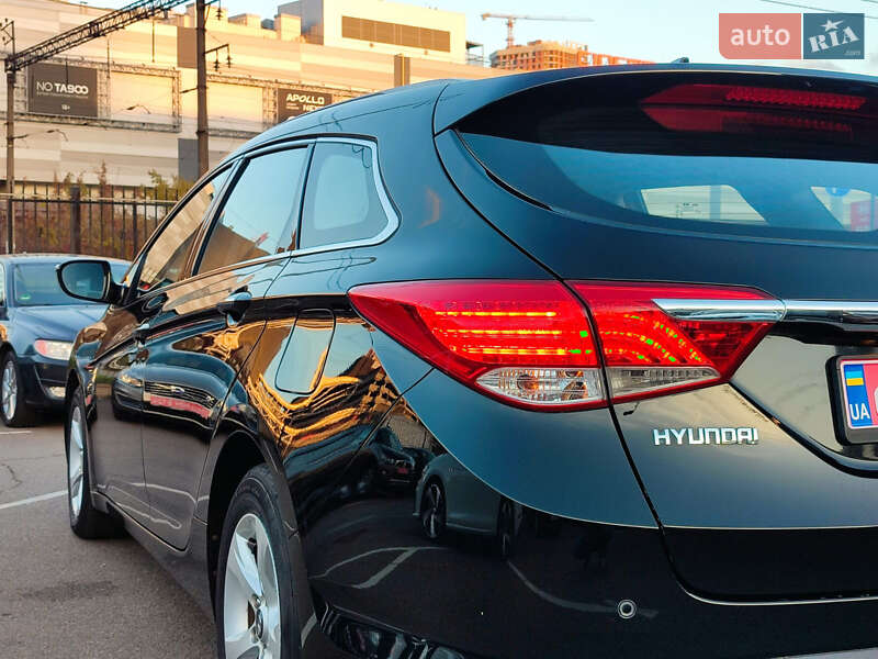 Универсал Hyundai i40 2015 в Киеве
