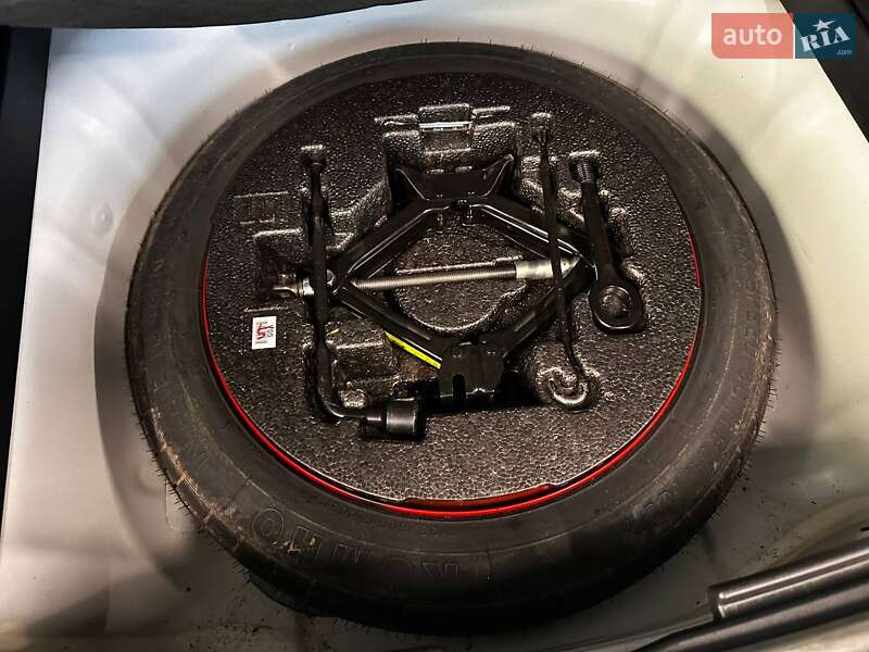 Универсал Hyundai i40 2014 в Львове фото 30 Универсал Hyundai i40 2014 в Львове