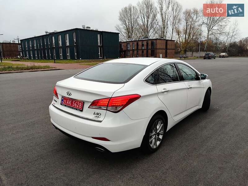 Седан Hyundai i40 2015 в Чернігові