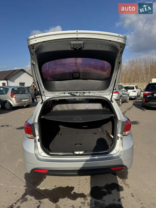 Універсал Hyundai i40 2014 в Дубні