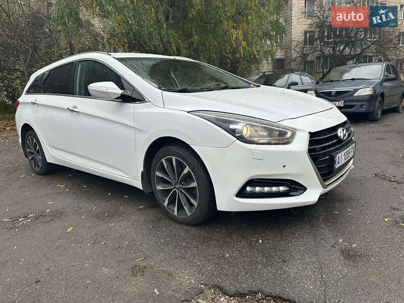 Универсал Hyundai i40 2015 в Киеве