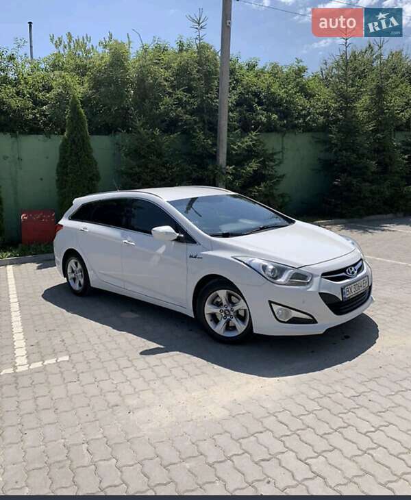 Універсал Hyundai i40 2014 в Києві
