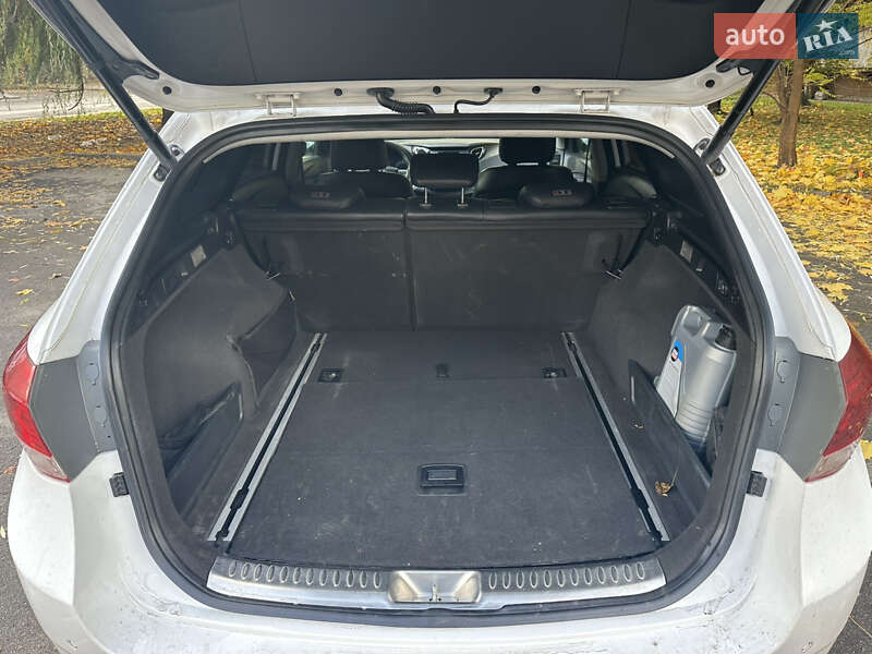 Универсал Hyundai i40 2015 в Киеве