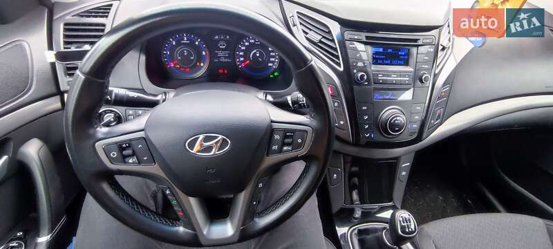 Седан Hyundai i40 2015 в Днепре