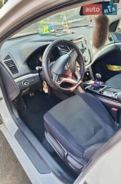 Универсал Hyundai i40 2011 в Василькове