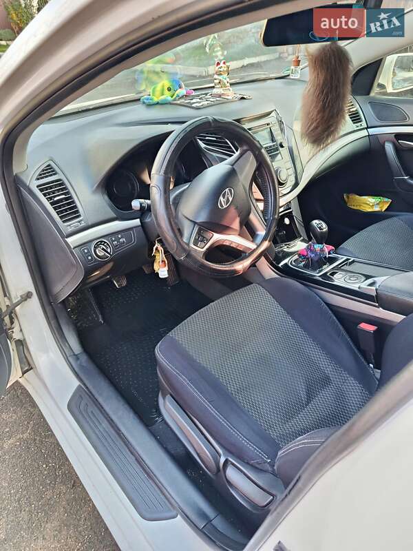 Универсал Hyundai i40 2011 в Василькове