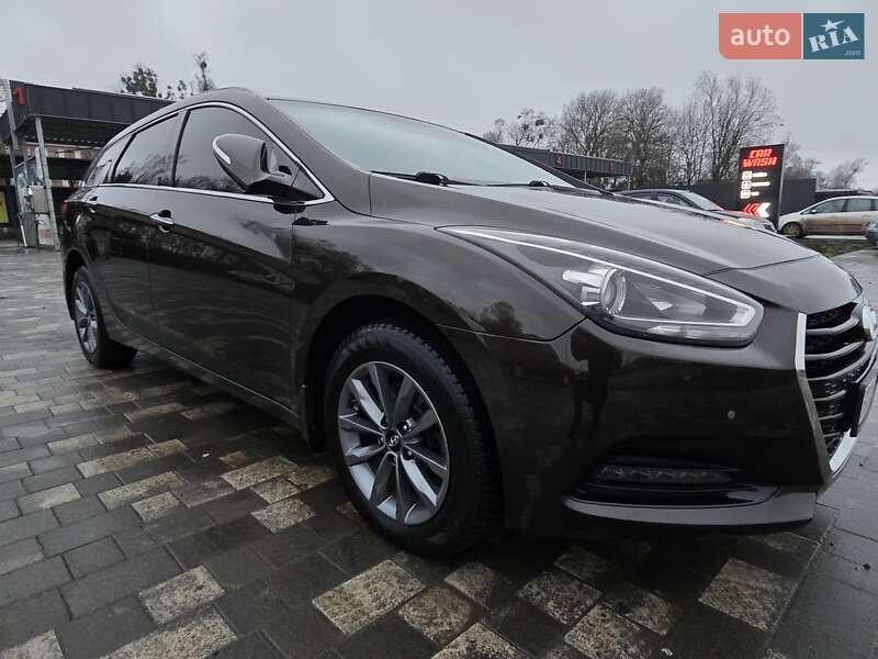 Hyundai i40 2016