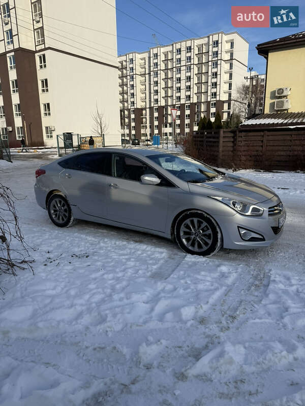 Седан Hyundai i40 2014 в Петропавлівській Борщагівці фото 4 Седан Hyundai i40 2014 в Петропавлівській Борщагівці