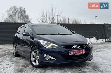 Універсал Hyundai i40 2012 в Радивиліві