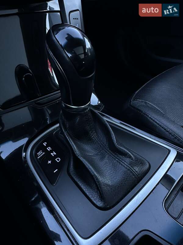 Универсал Hyundai i40 2011 в Белогородке