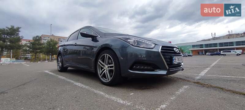 Седан Hyundai i40 2015 в Днепре