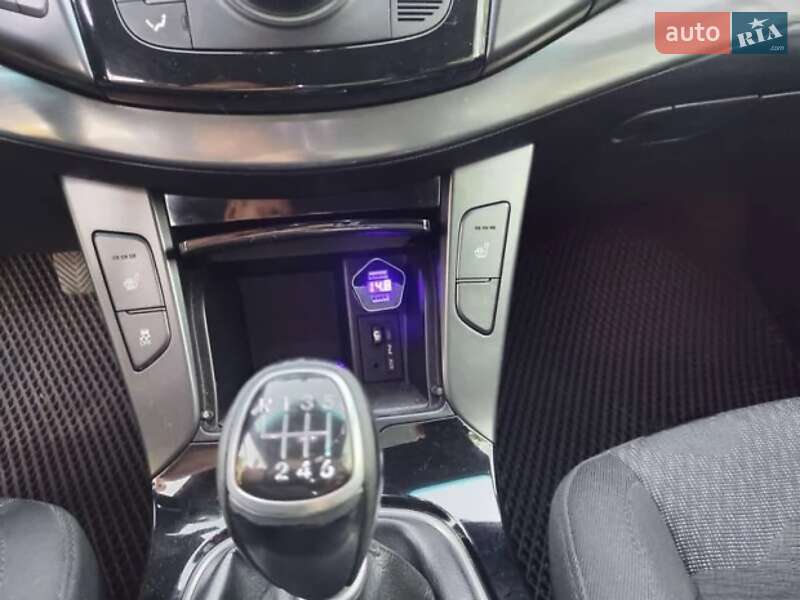 Седан Hyundai i40 2012 в Нежине