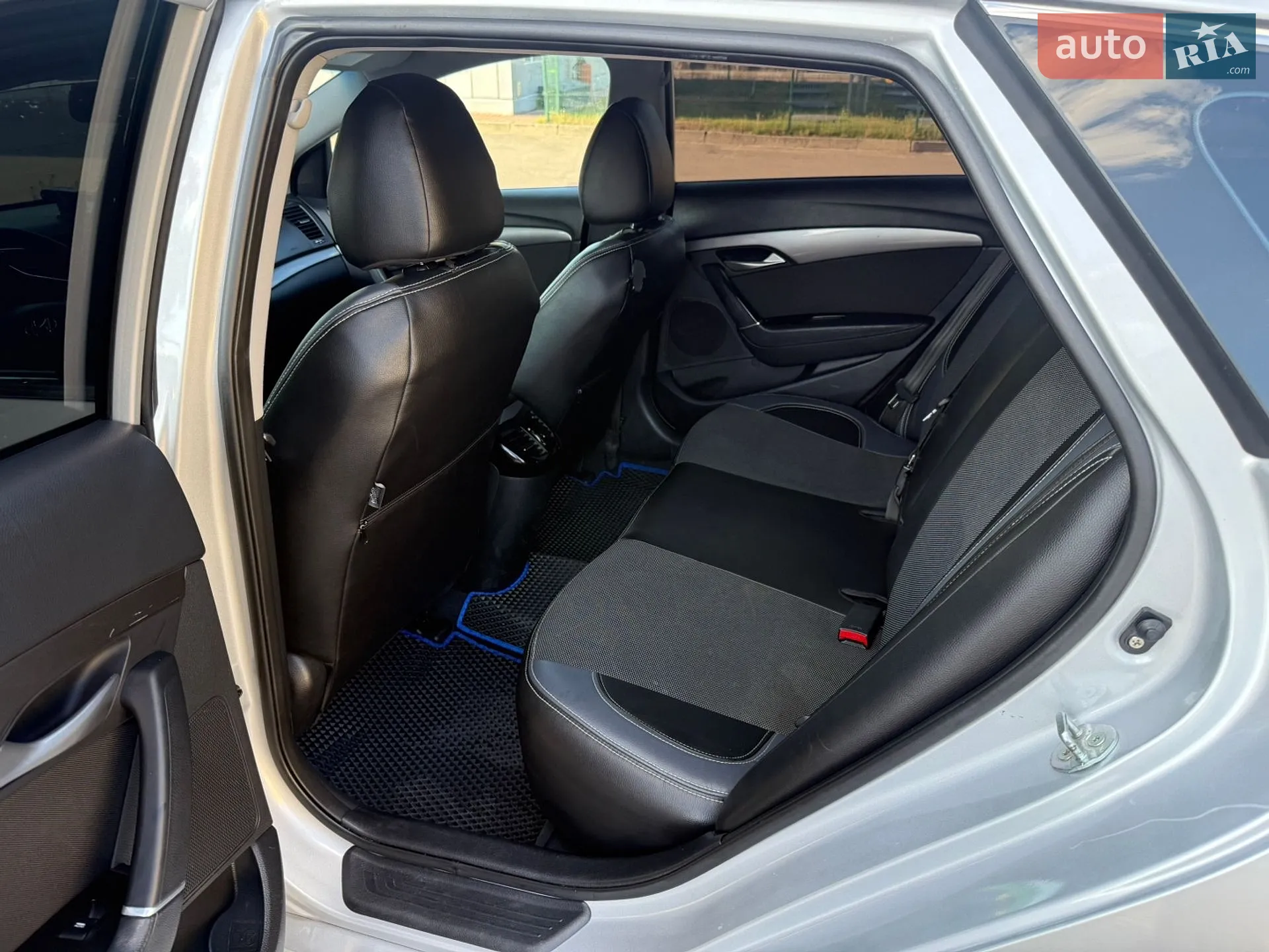 2013 Hyundai i40 - мініатюра 32