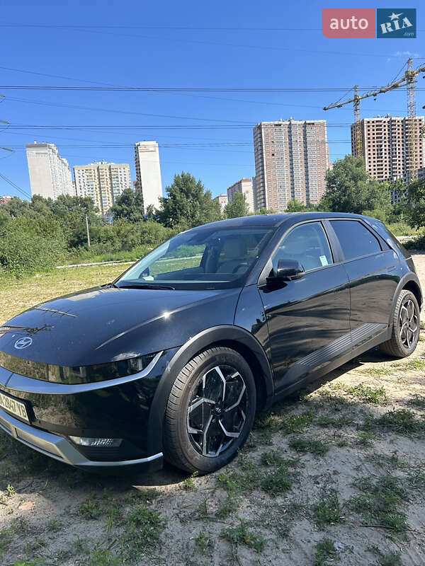 Внедорожник / Кроссовер Hyundai Ioniq 5 2023 в 