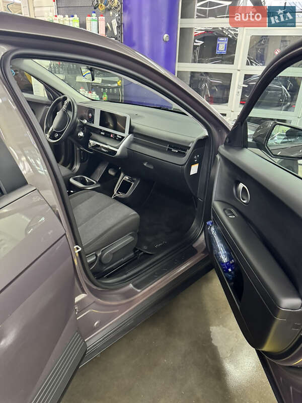 Внедорожник / Кроссовер Hyundai Ioniq 5 2022 в Черновцах фото 20 Внедорожник / Кроссовер Hyundai Ioniq 5 2022 в Черновцах