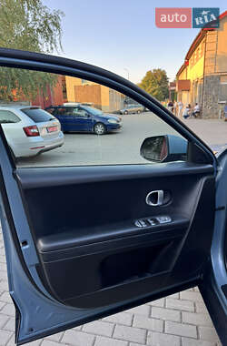 Внедорожник / Кроссовер Hyundai Ioniq 5 2022 в 