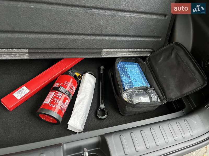 Внедорожник / Кроссовер Hyundai Ioniq 5 2022 в Тернополе фото 22 Внедорожник / Кроссовер Hyundai Ioniq 5 2022 в Тернополе