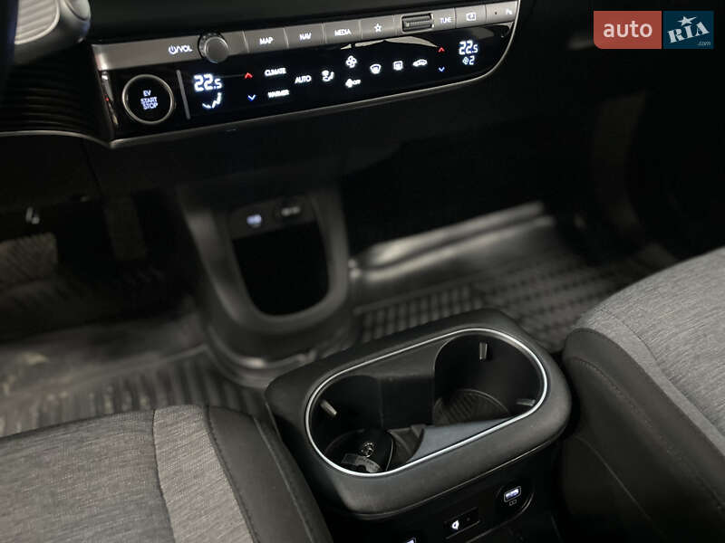 Позашляховик / Кросовер Hyundai Ioniq 5 2023 в Стрию фото 48 Позашляховик / Кросовер Hyundai Ioniq 5 2023 в Стрию