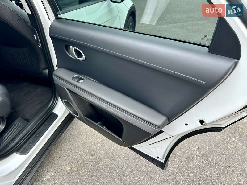 Позашляховик / Кросовер Hyundai Ioniq 5 2022 в Києві