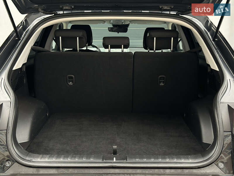 Внедорожник / Кроссовер Hyundai Ioniq 5 2022 в Тернополе фото 44 Внедорожник / Кроссовер Hyundai Ioniq 5 2022 в Тернополе
