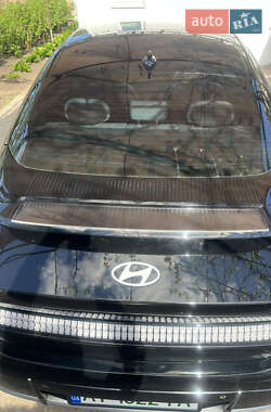 Фастбэк Hyundai Ioniq 6 2023 в 