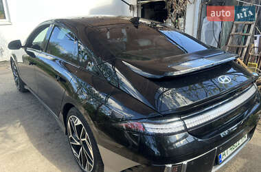 Фастбэк Hyundai Ioniq 6 2023 в 