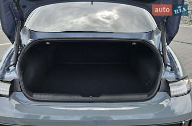 Фастбэк Hyundai Ioniq 6 2023 в 