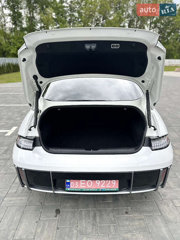 Фастбек Hyundai Ioniq 6 2024 в Луцьку