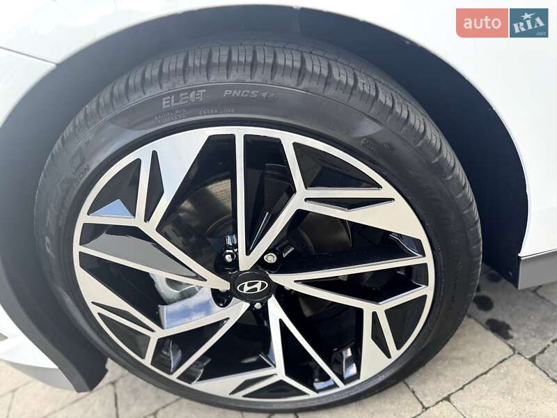 Фастбэк Hyundai Ioniq 6 2023 в Ивано-Франковске