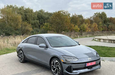 Фастбэк Hyundai Ioniq 6 2023 в 