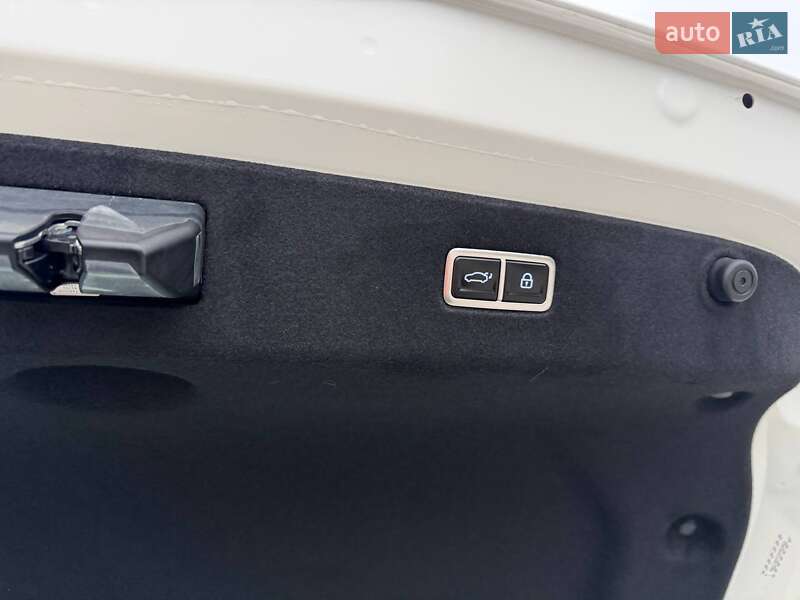 Фастбэк Hyundai Ioniq 6 2024 в Львове фото 37 Фастбэк Hyundai Ioniq 6 2024 в Львове