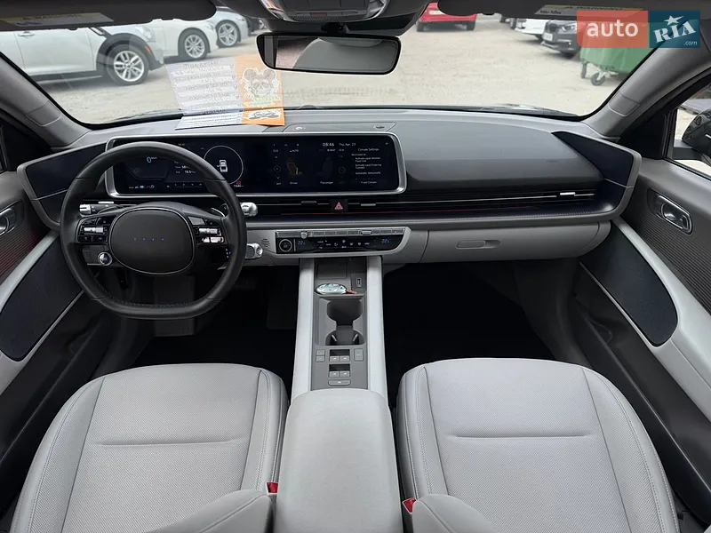 Hyundai Ioniq 6 2023 VIN KMHM34AA6PA051221 фото оголошення 47 з 101