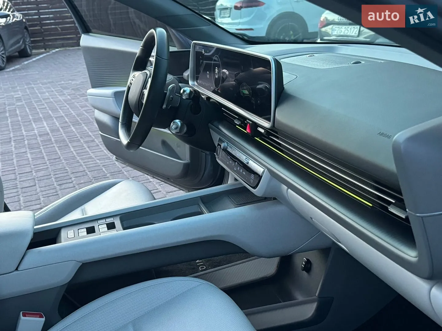 2023 Hyundai IONIQ - мініатюра 32