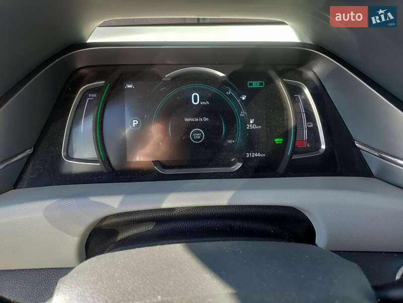 Ліфтбек Hyundai Ioniq Electric 2020 в Богородчанах фото 8 Ліфтбек Hyundai Ioniq Electric 2020 в Богородчанах