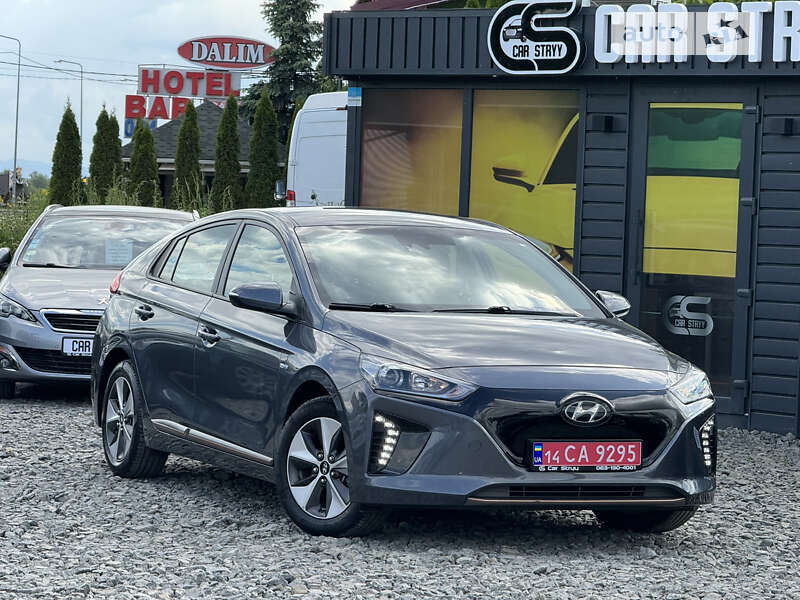 Лифтбек Hyundai Ioniq Electric 2019 в Стрые