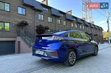 Лифтбек Hyundai Ioniq Electric 2020 в Кропивницком