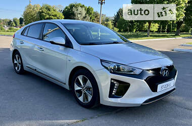 Лифтбек Hyundai Ioniq Electric 2018 в Ровно