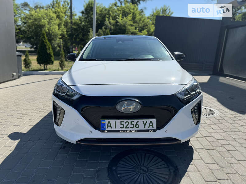 Лифтбек Hyundai Ioniq Electric 2017 в Харькове